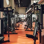 Revo Aparthotel 4*