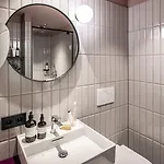 Revo Aparthotel Munich