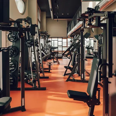 Revo Aparthotel 4*