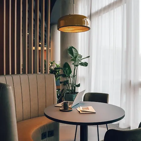 Revo Aparthotel 4*