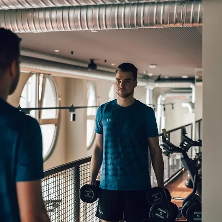 Revo アパートホテル