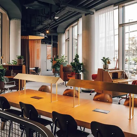 Revo アパートホテル